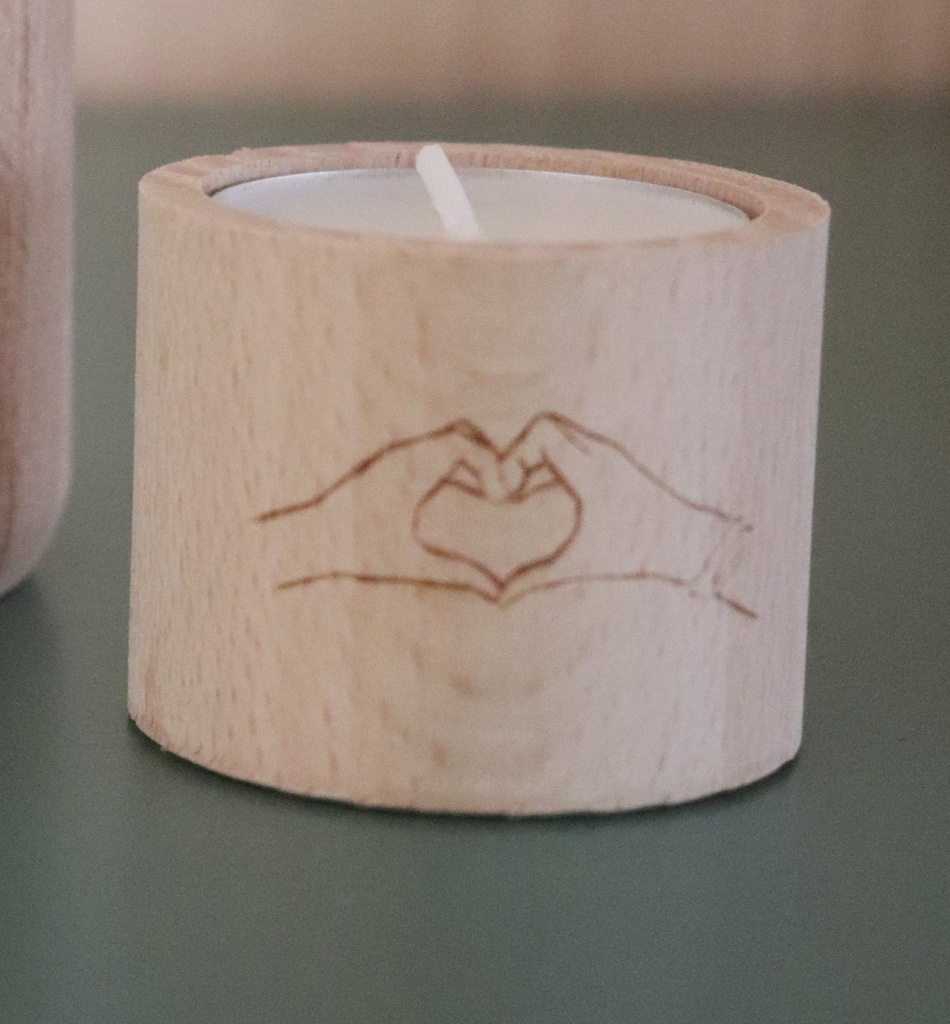 Rond theelichthoudertje in hout (hoogte 4cm)