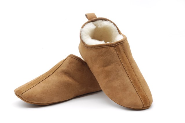 Pantoffel van schapenvacht zonder zool